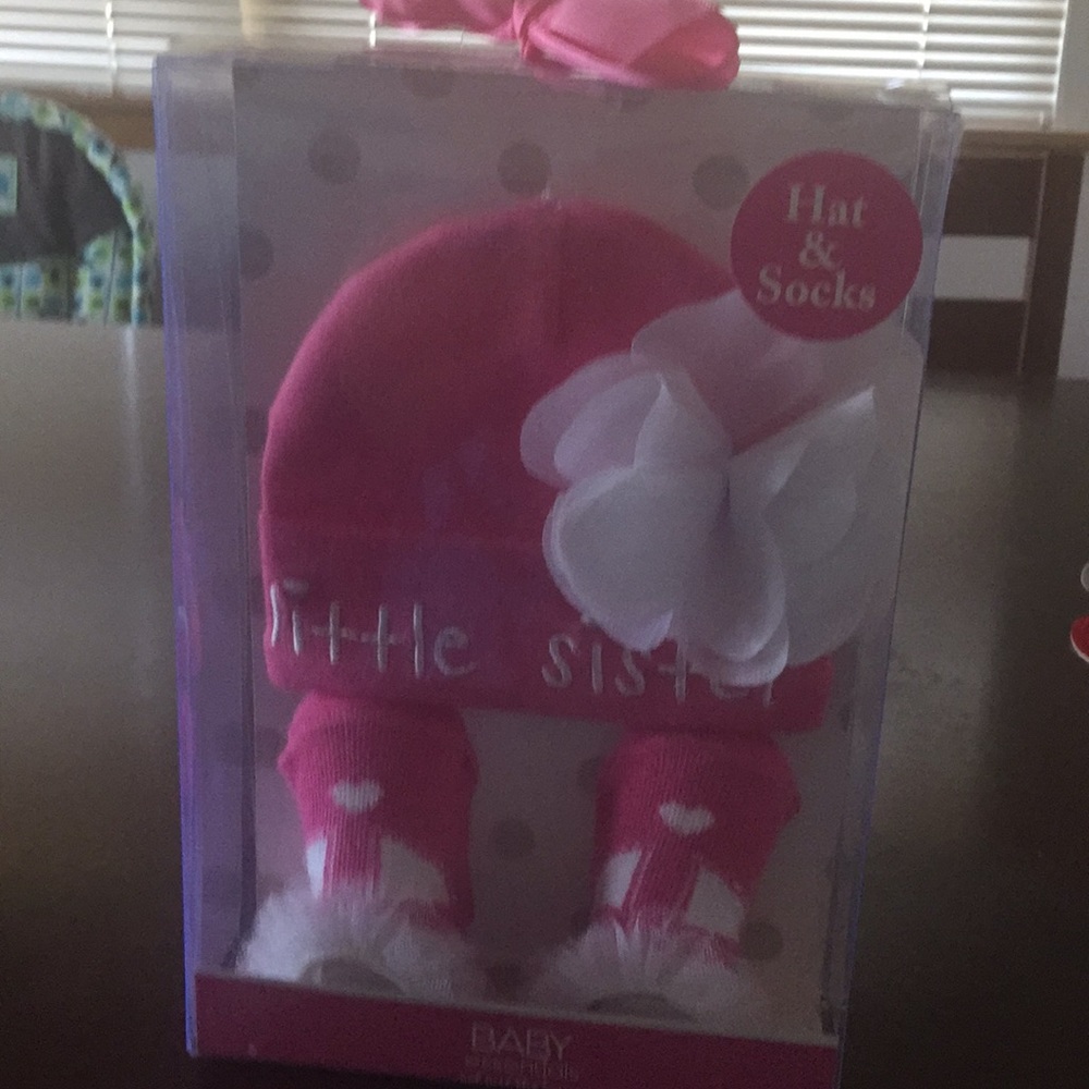 Baby Girl Hat & Bootie set
